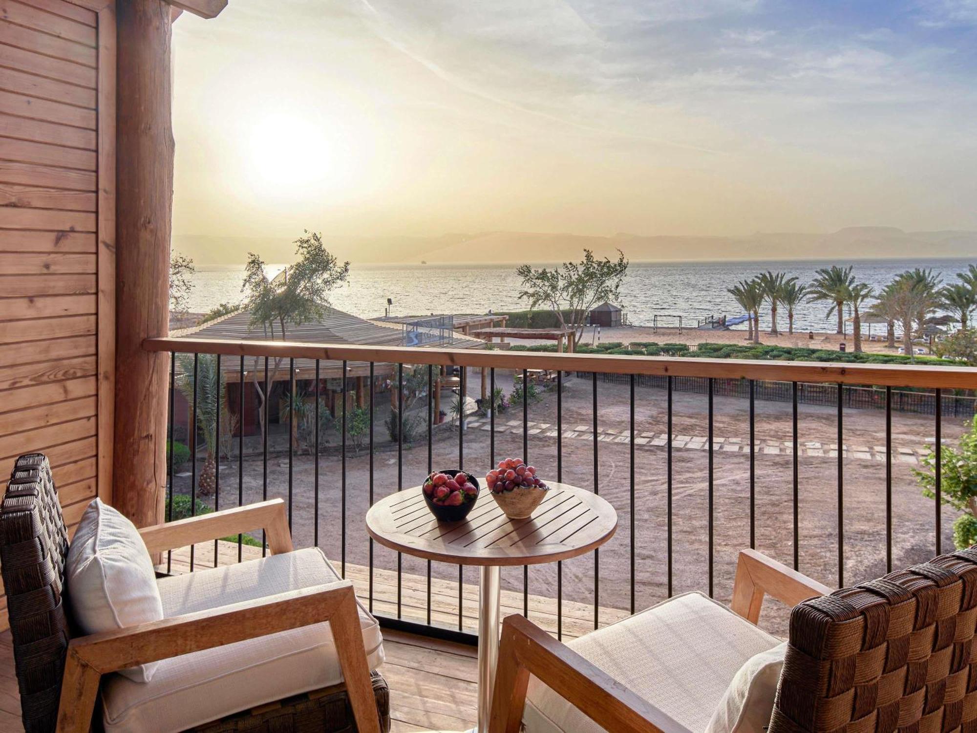 Superior King Room with Sea View